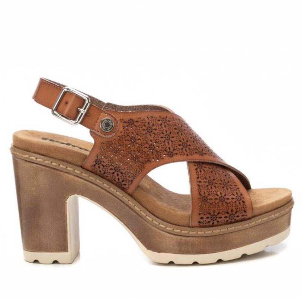 NEW XTI women's refresh heeled sandals - new without box in brown